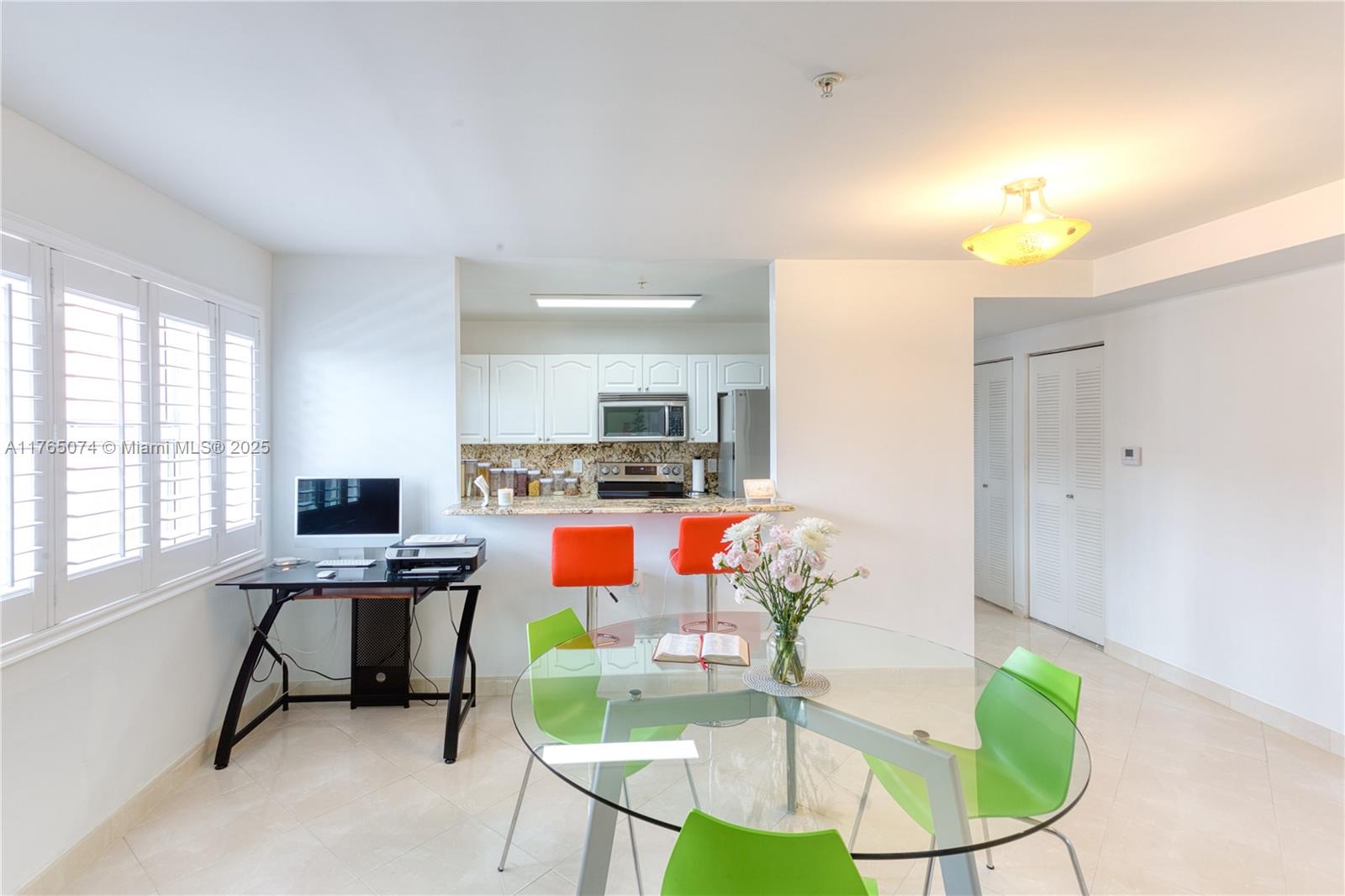 GASO CONDO - Residential