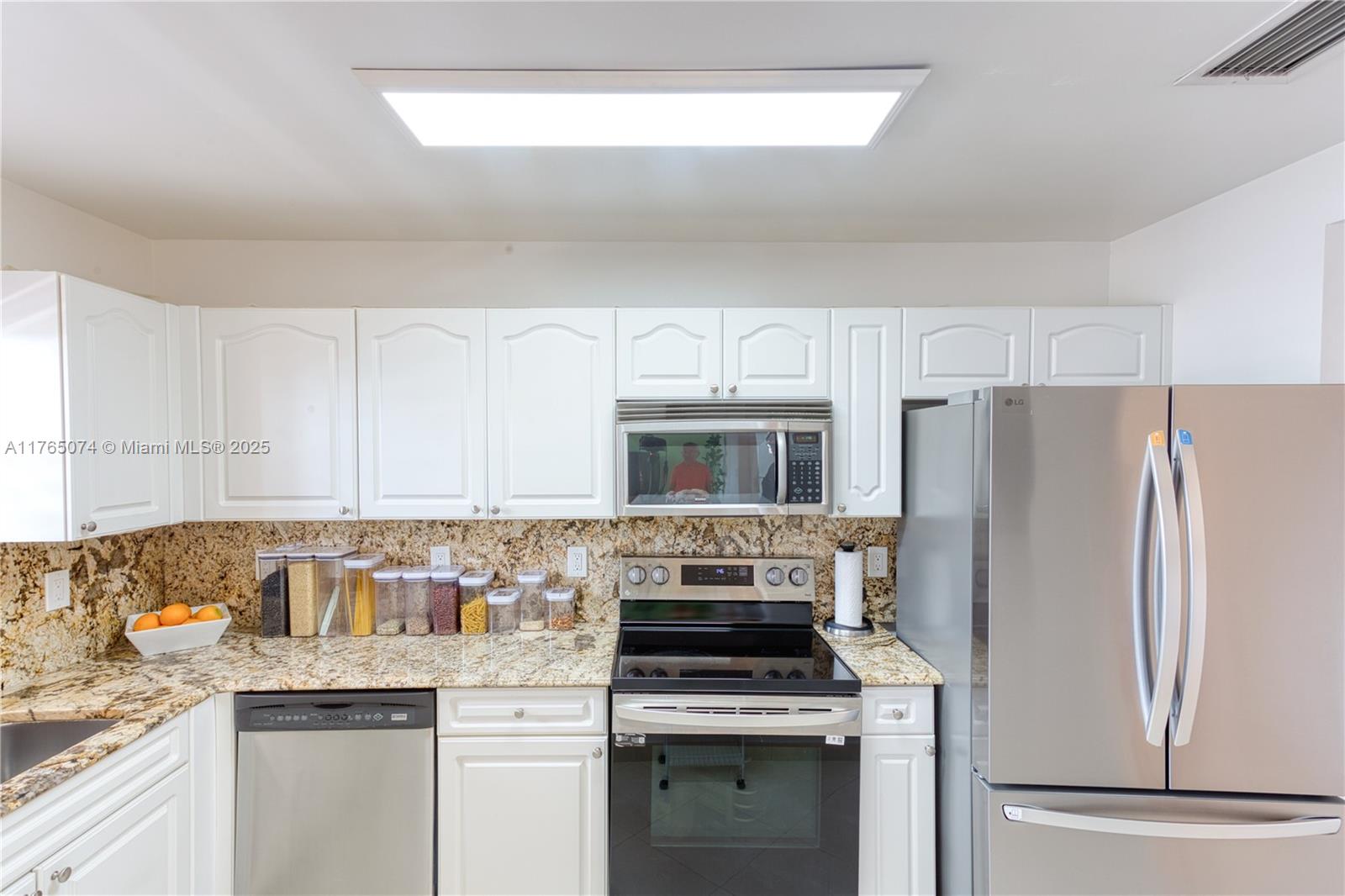 GASO CONDO - Residential