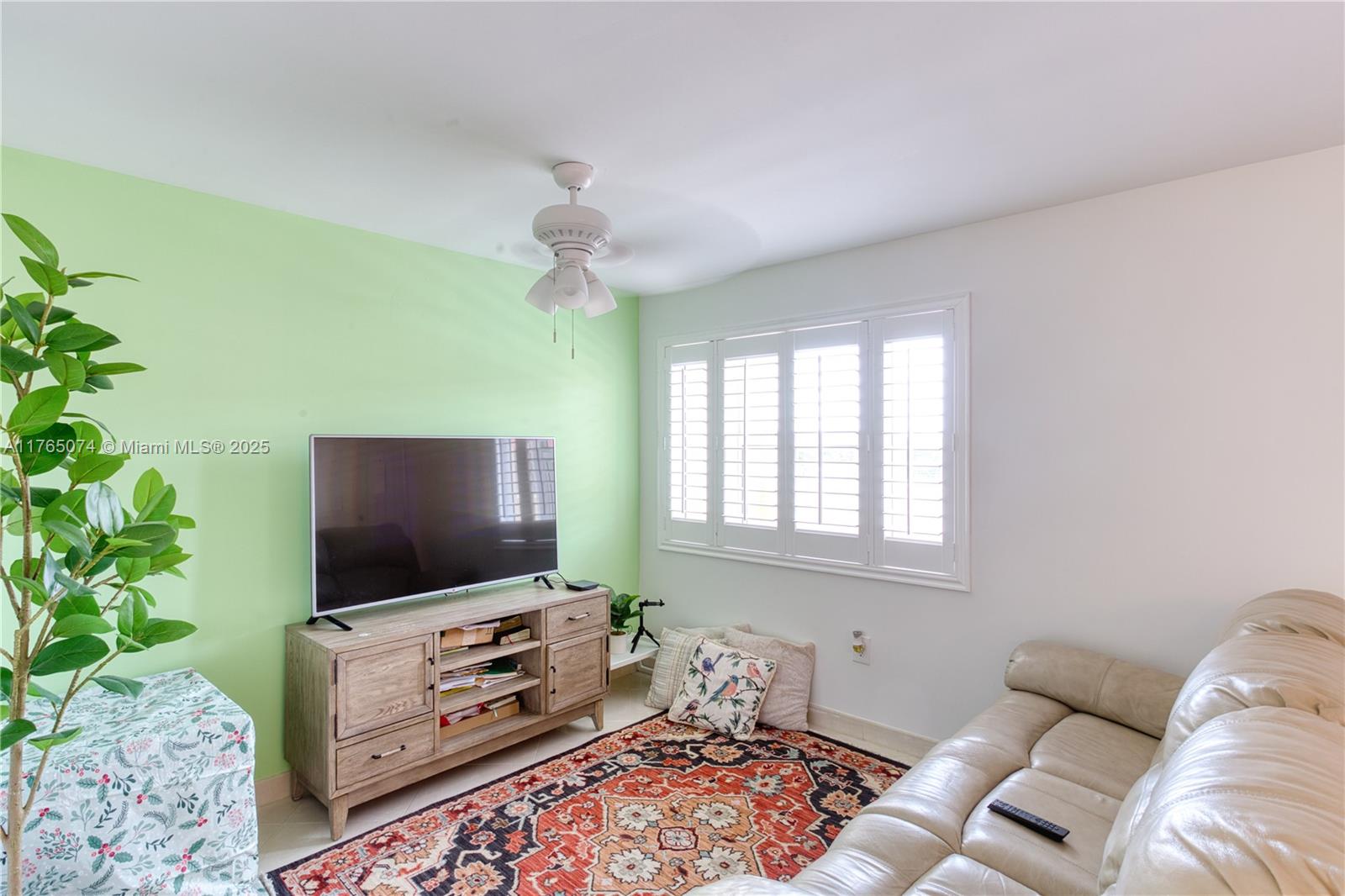 GASO CONDO - Residential