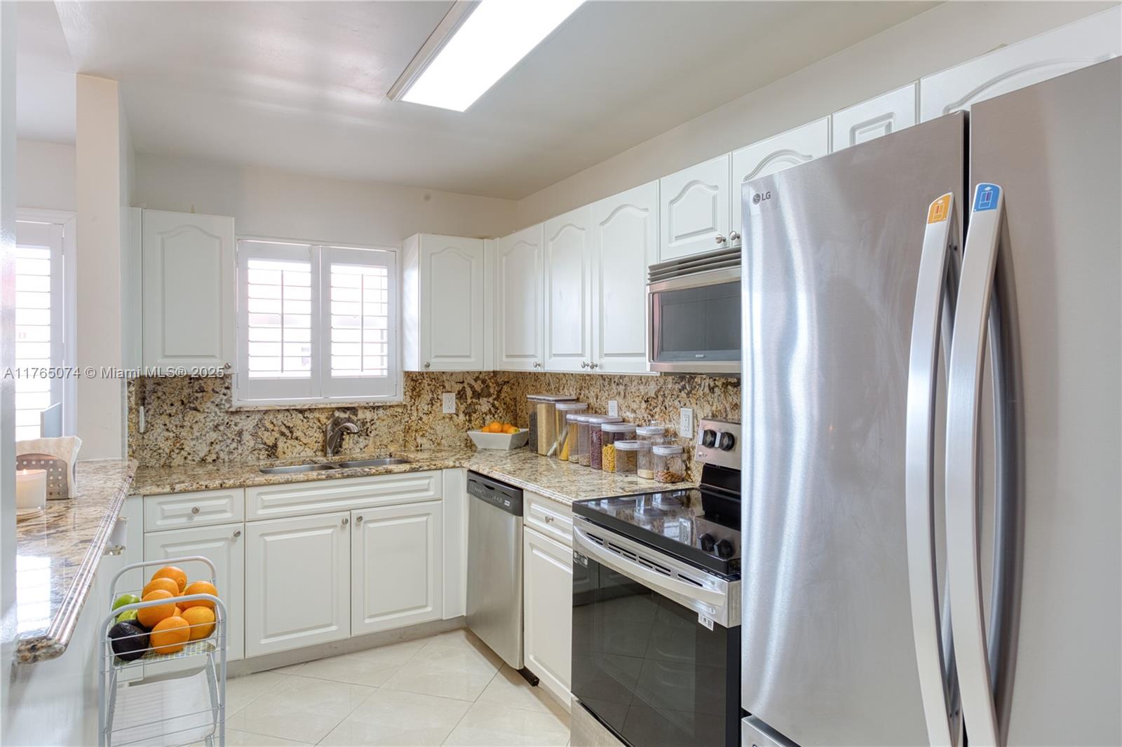 GASO CONDO - Residential