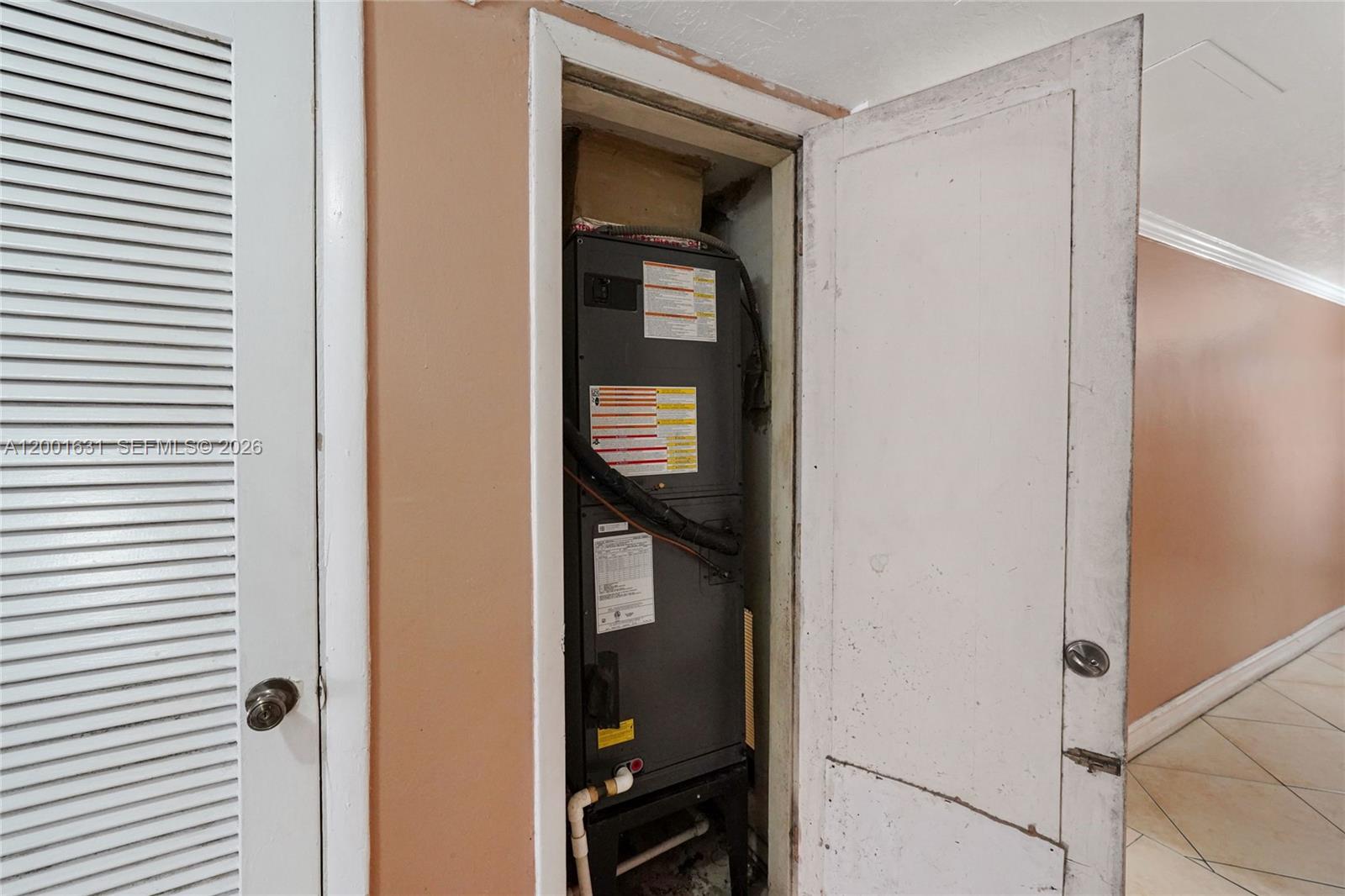 VILLA CATALINA CONDO - Residential