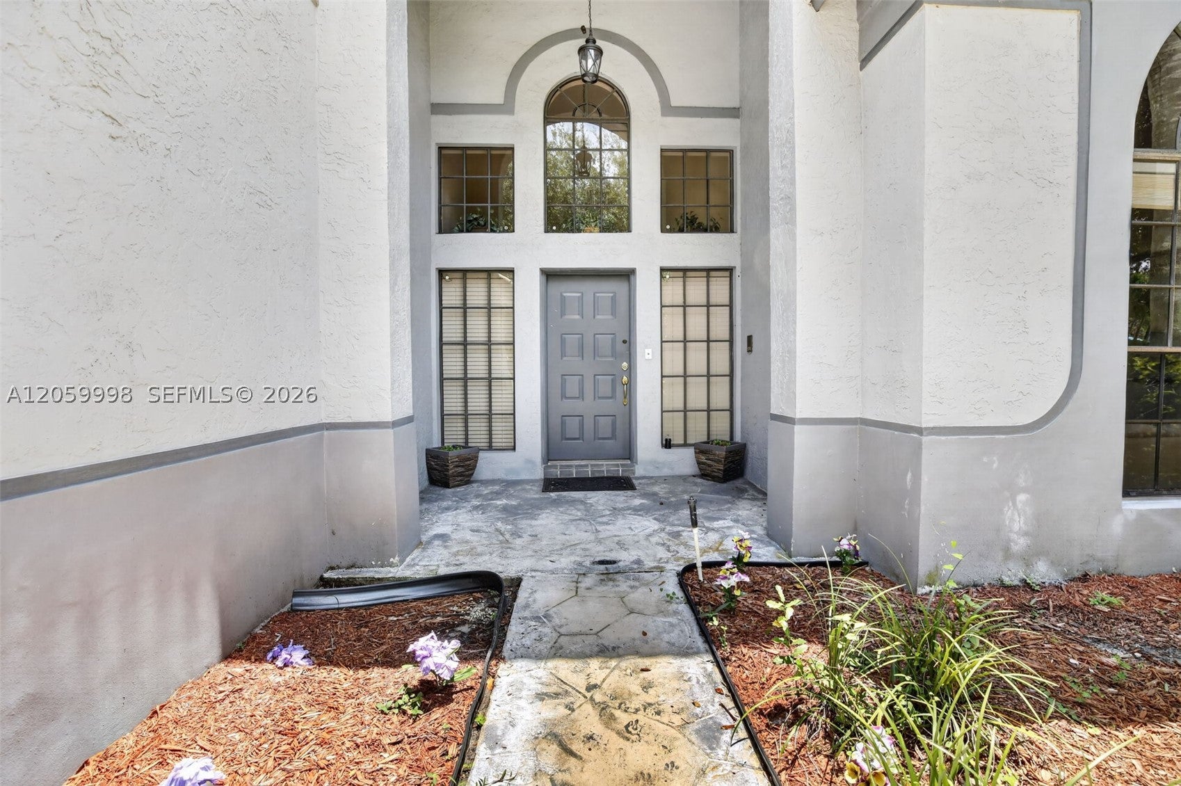 11584 Waterford Ct