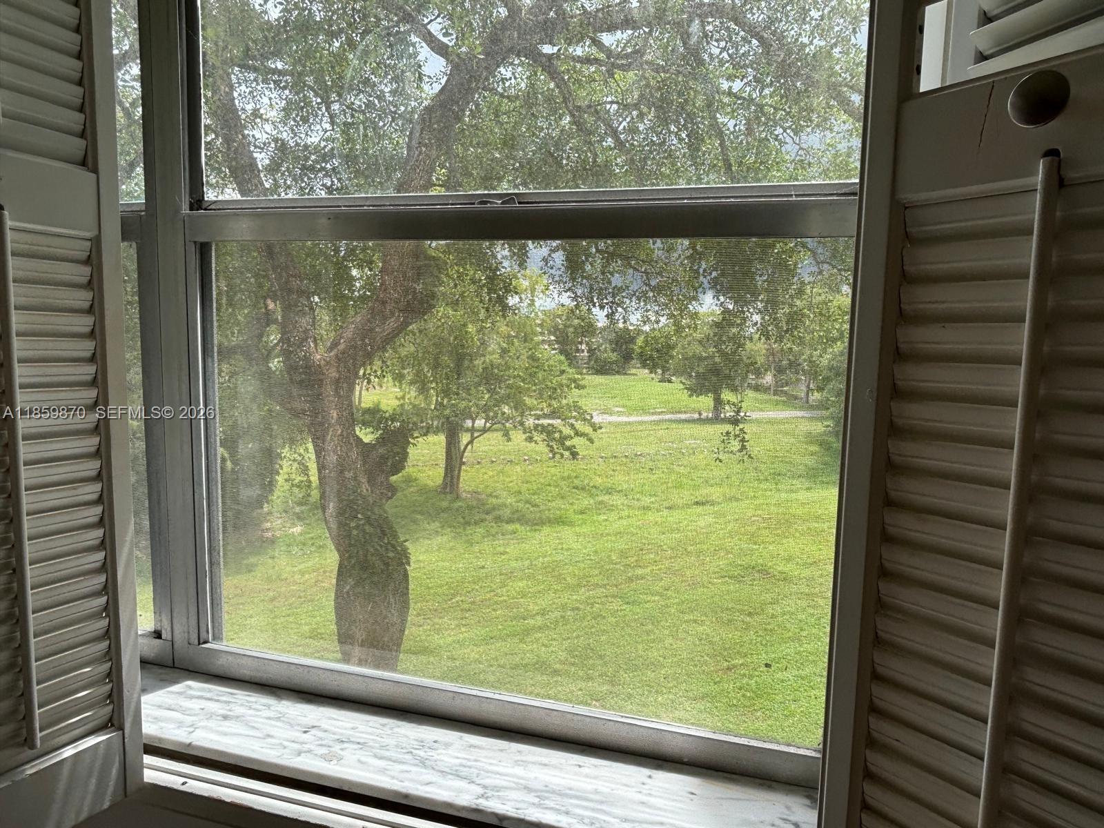 INVERRARY COUNTRY CLUB - Residential