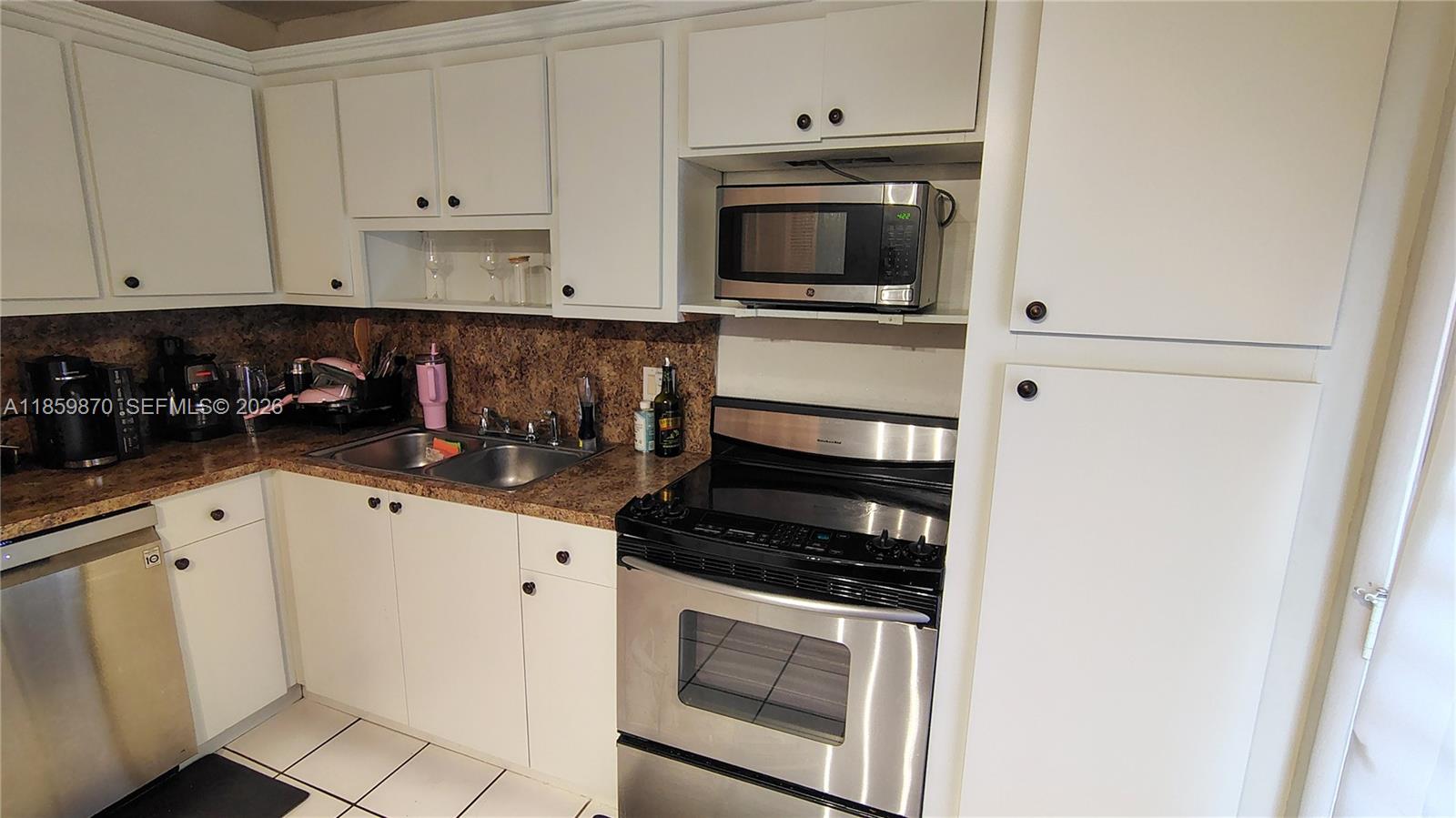 INVERRARY COUNTRY CLUB - Residential