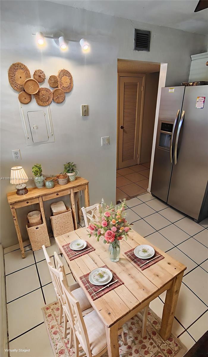 INVERRARY COUNTRY CLUB - Residential