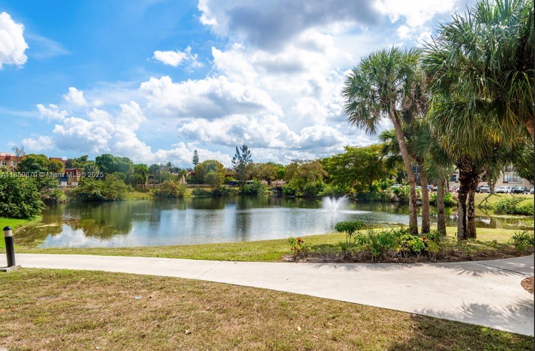 INVERRARY COUNTRY CLUB - Residential