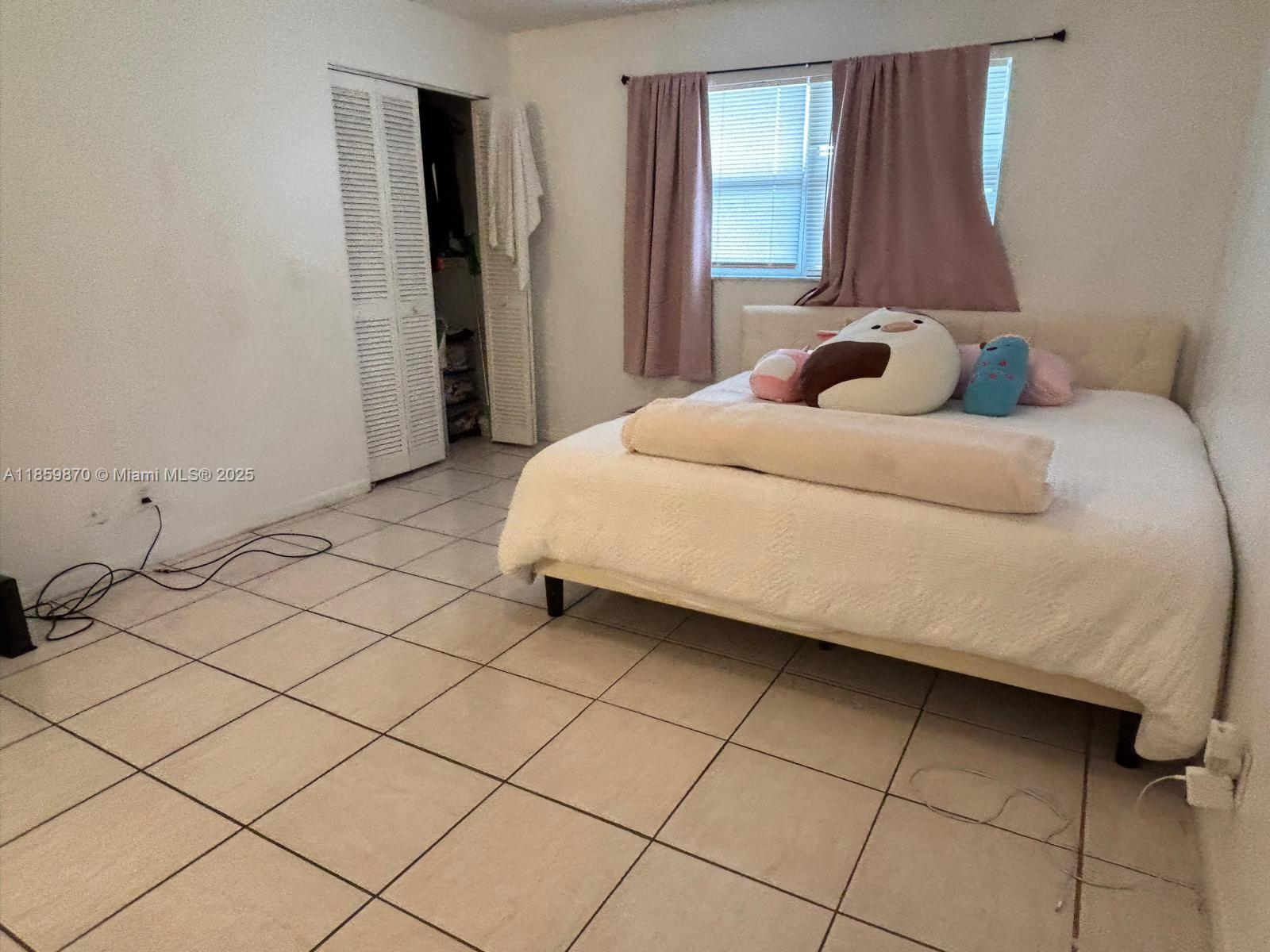 INVERRARY COUNTRY CLUB - Residential