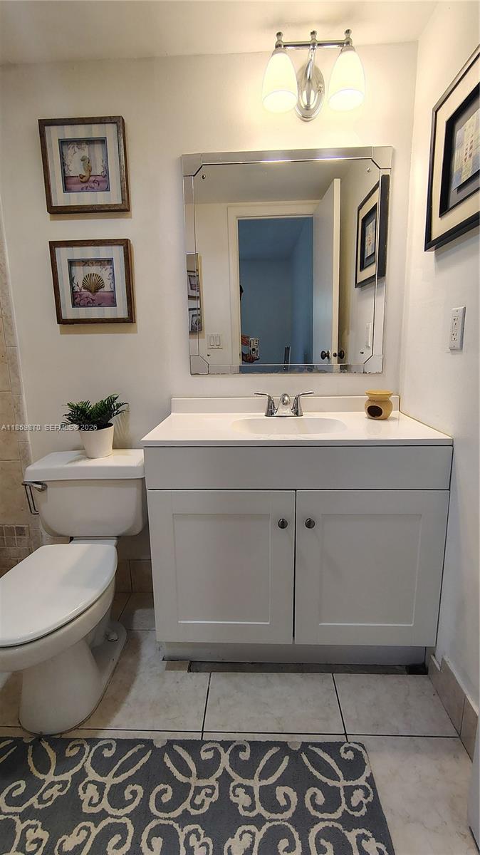 INVERRARY COUNTRY CLUB - Residential