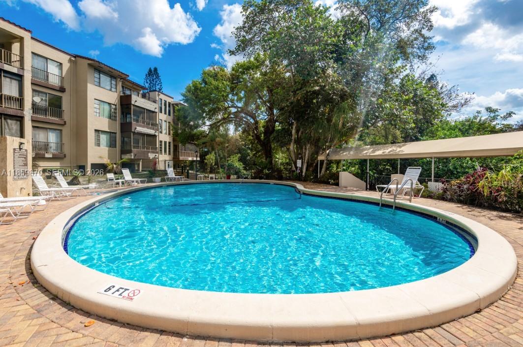 INVERRARY COUNTRY CLUB - Residential