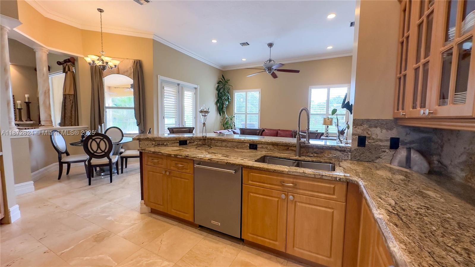 DAVIE WHISPERING PINES - Residential