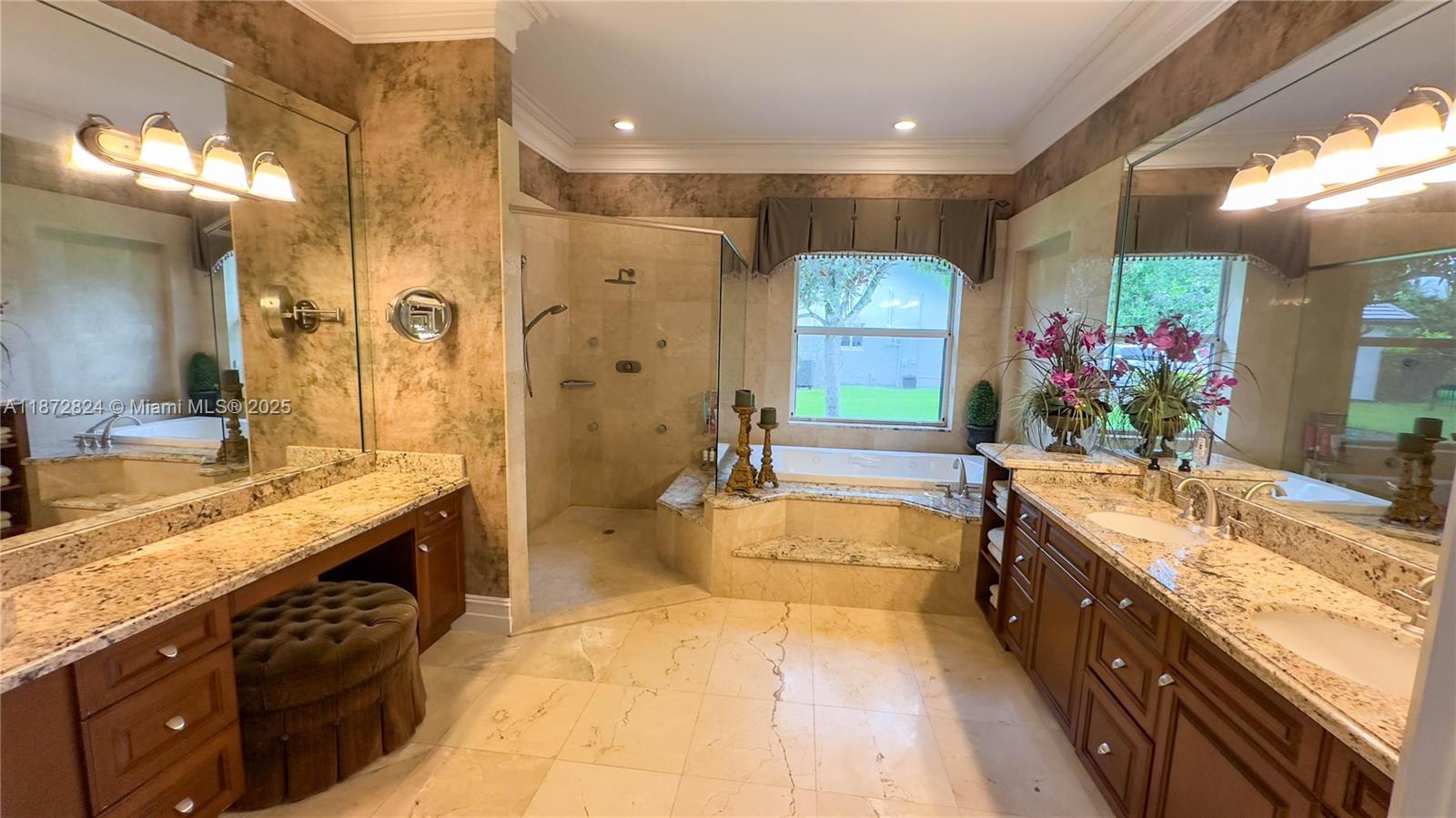 DAVIE WHISPERING PINES - Residential