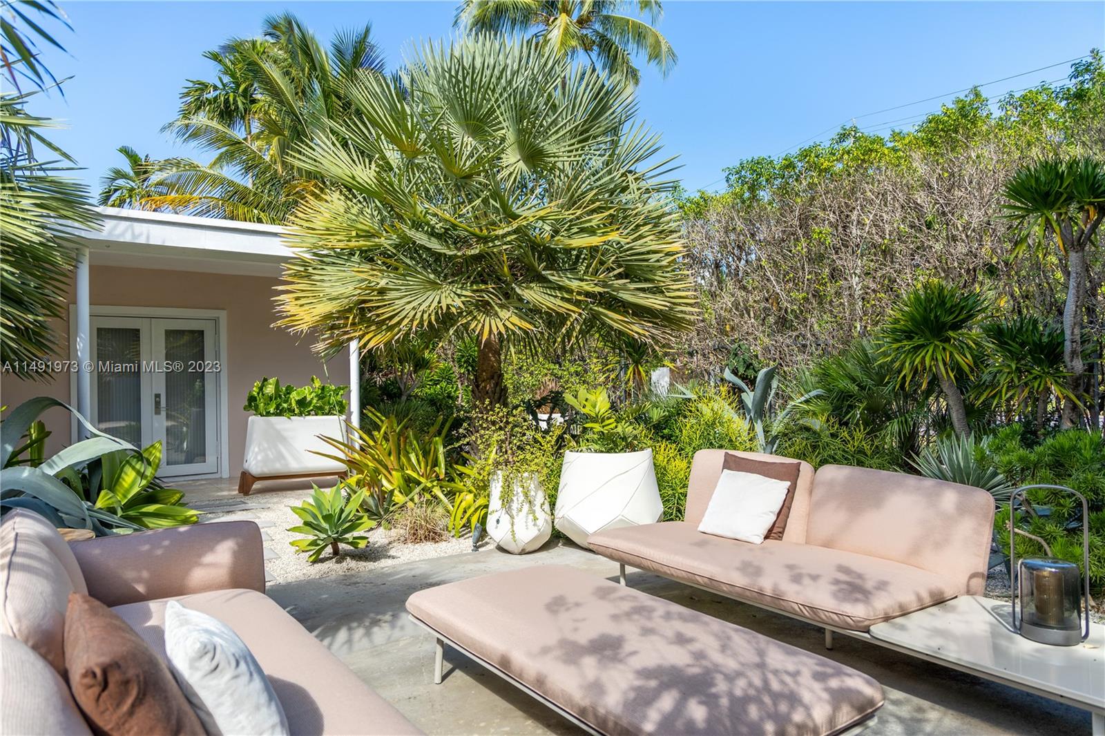 BEACH VIEW ADDN - Residential