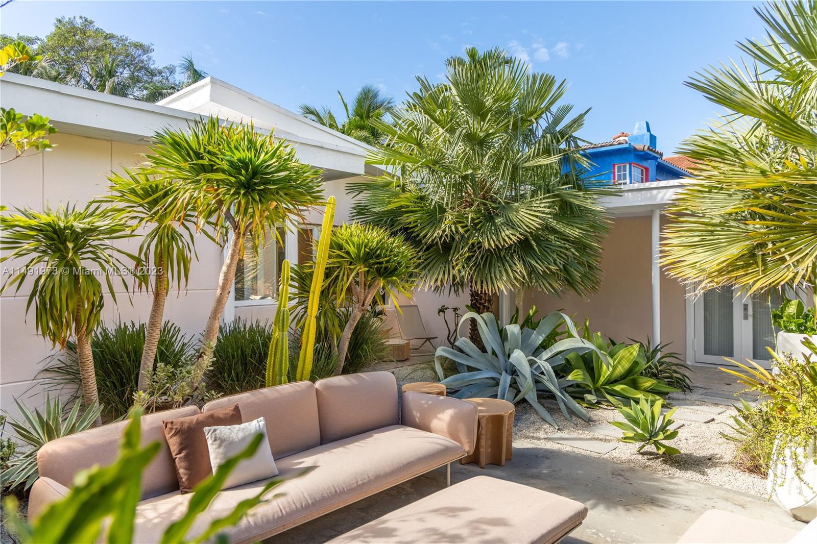 BEACH VIEW ADDN - Residential