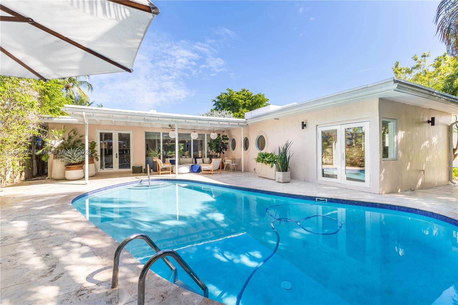 BEACH VIEW ADDN - Residential