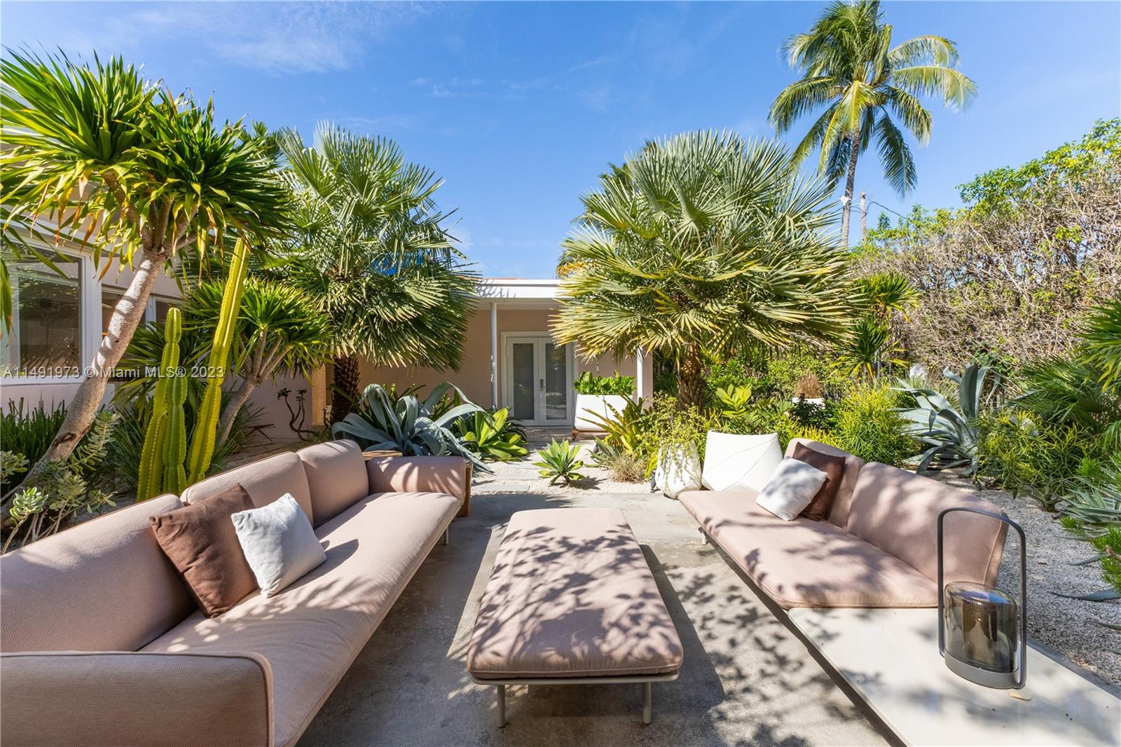 BEACH VIEW ADDN - Residential