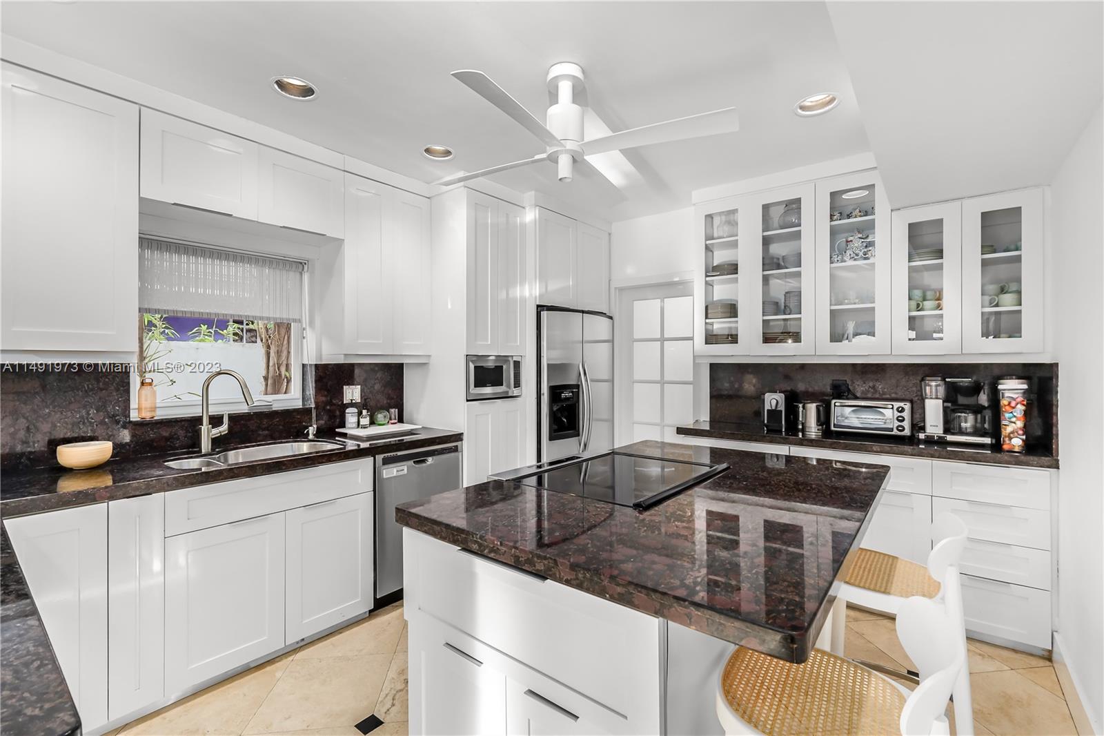 BEACH VIEW ADDN - Residential