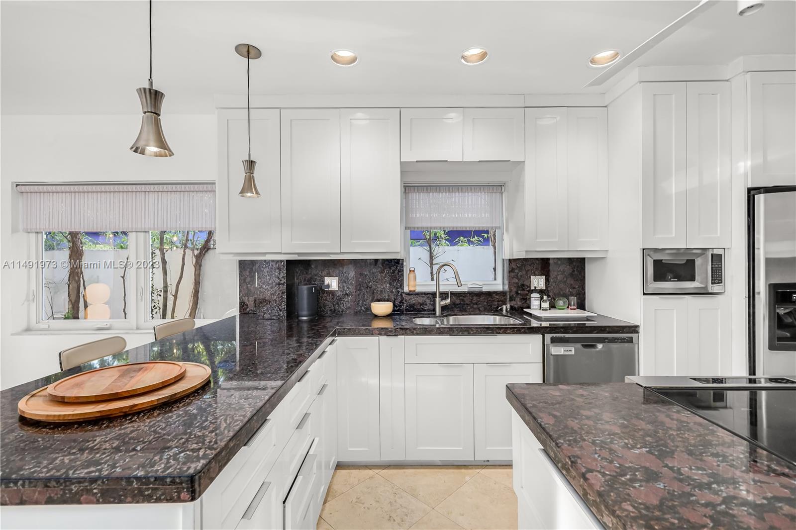 BEACH VIEW ADDN - Residential