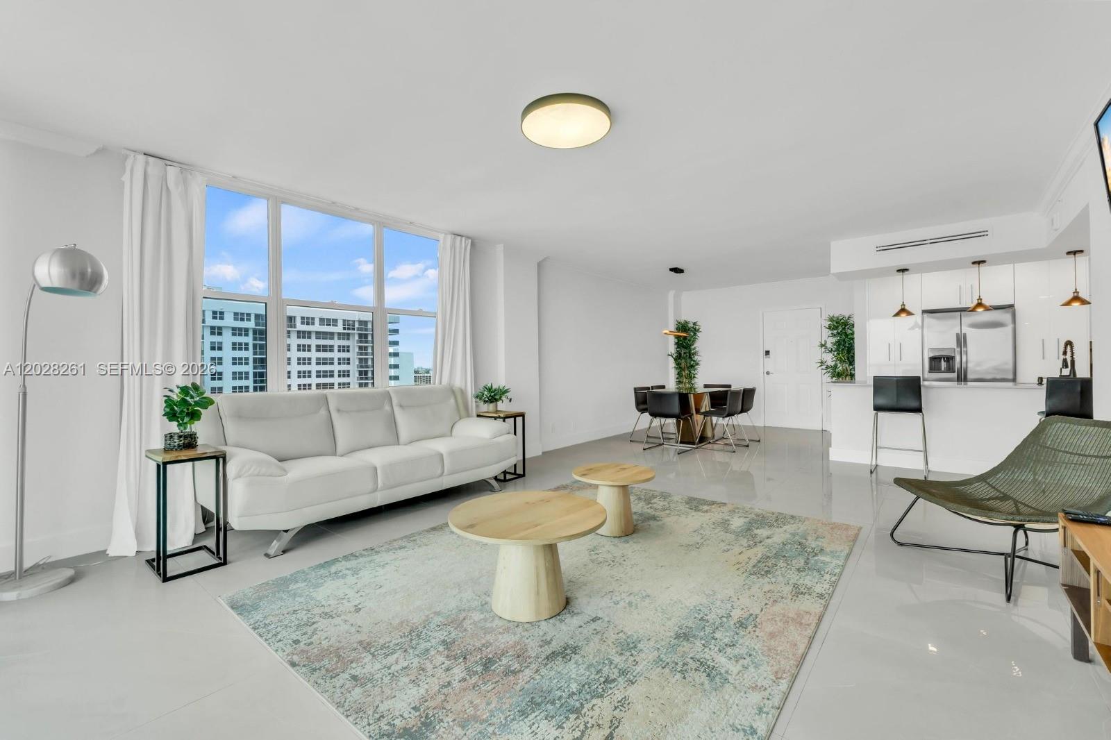 WAVE CONDO - Residential