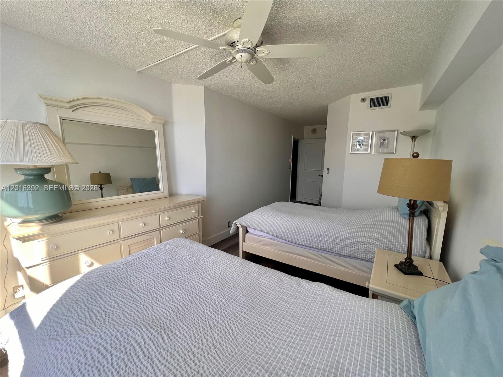 MYSTIC POINTE CONDO NO TH - Residential Lease