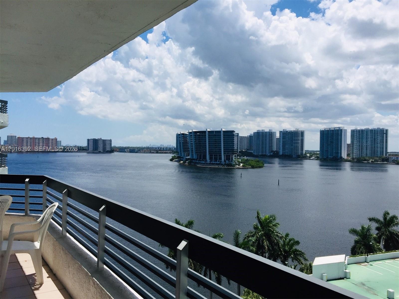 MYSTIC POINTE CONDO NO TH - Residential Lease