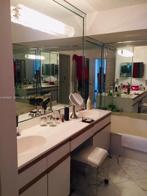MYSTIC POINTE CONDO NO TH - Residential Lease