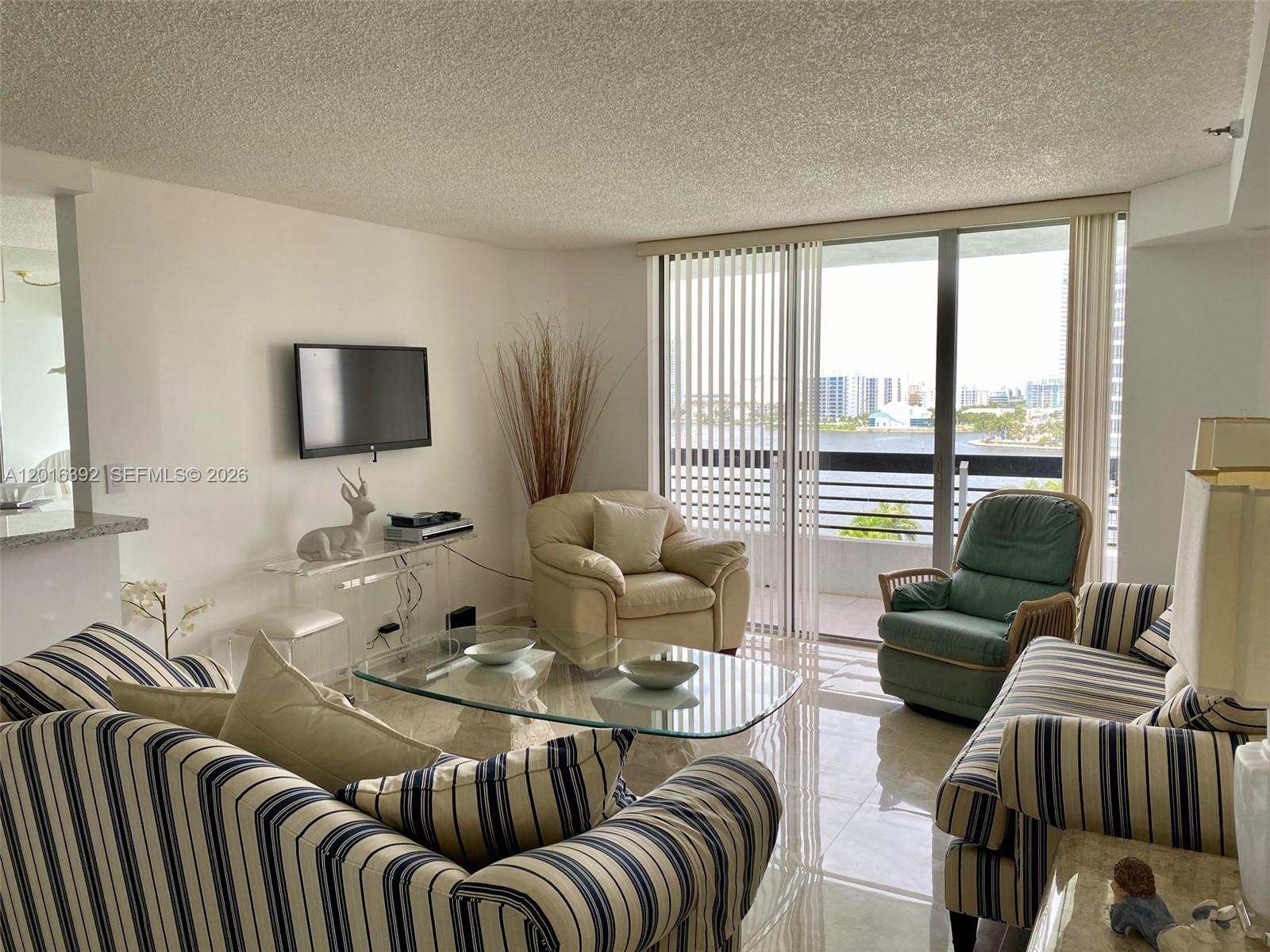 MYSTIC POINTE CONDO NO TH - Residential Lease