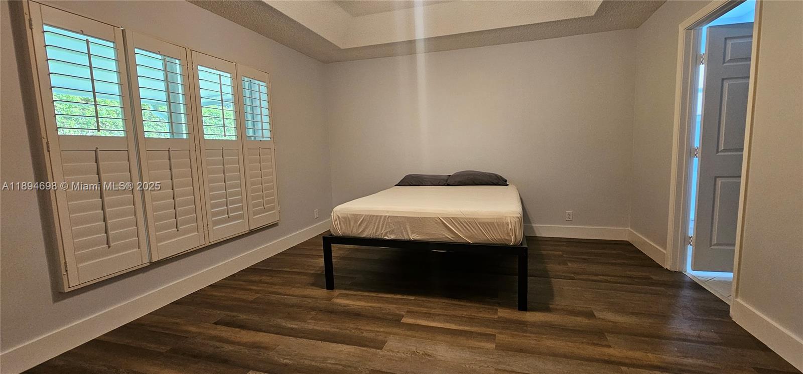 SAUSALITO PLACE - Residential