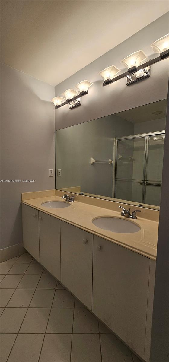 SAUSALITO PLACE - Residential