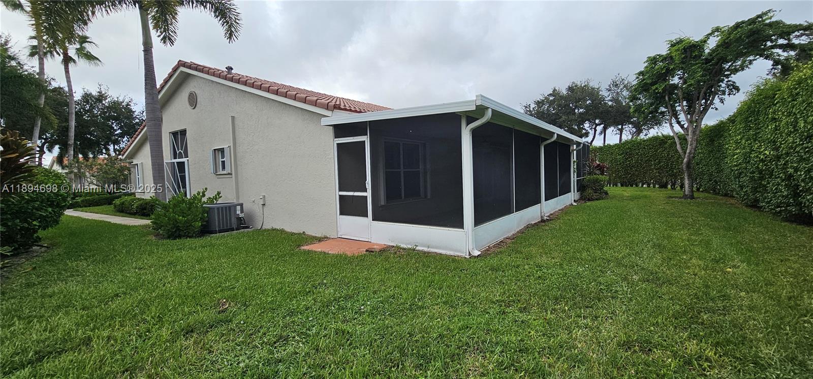 85 Sausalito Dr