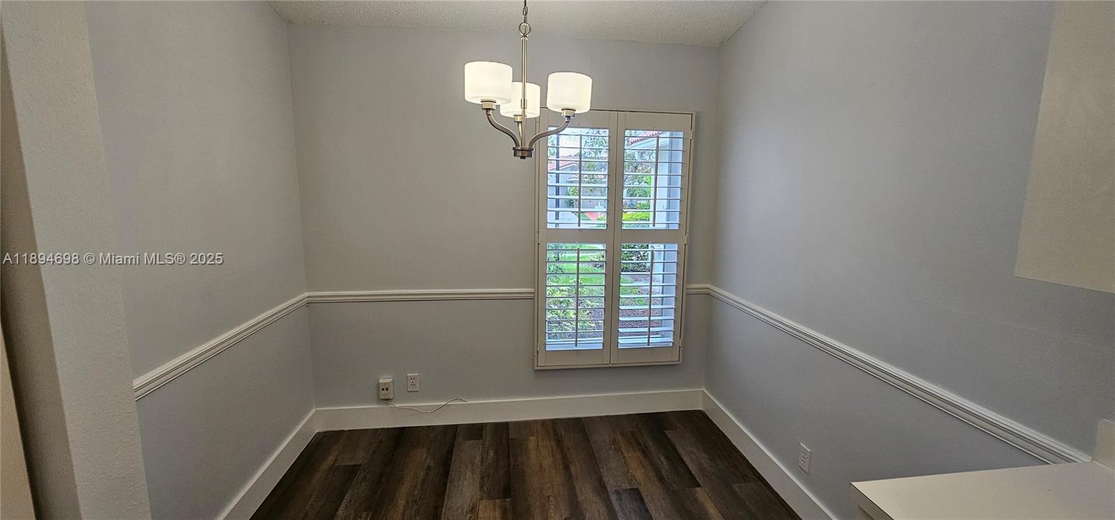 SAUSALITO PLACE - Residential