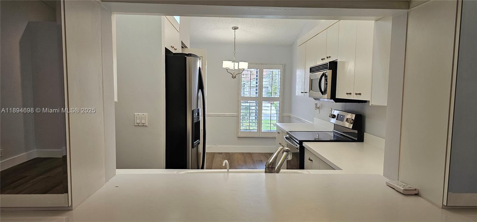 SAUSALITO PLACE - Residential