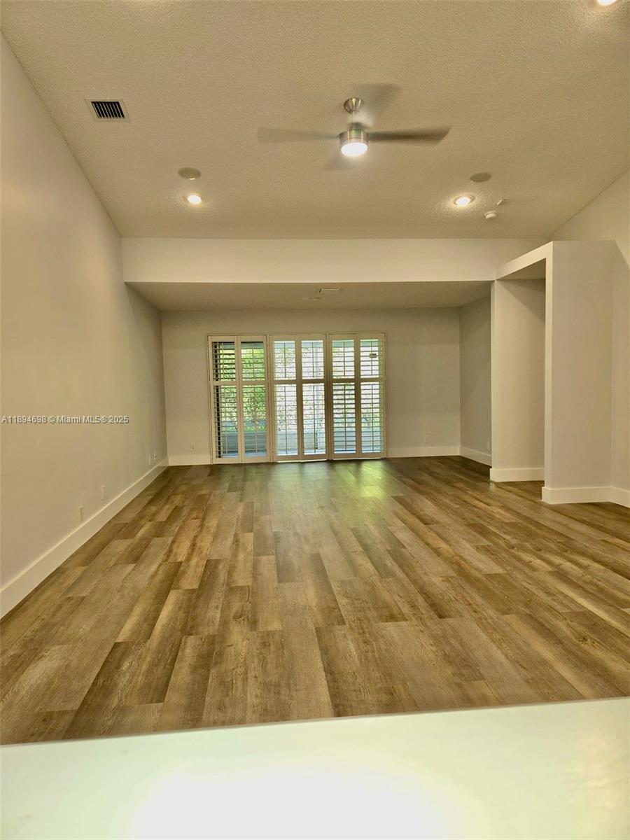 85 Sausalito Dr