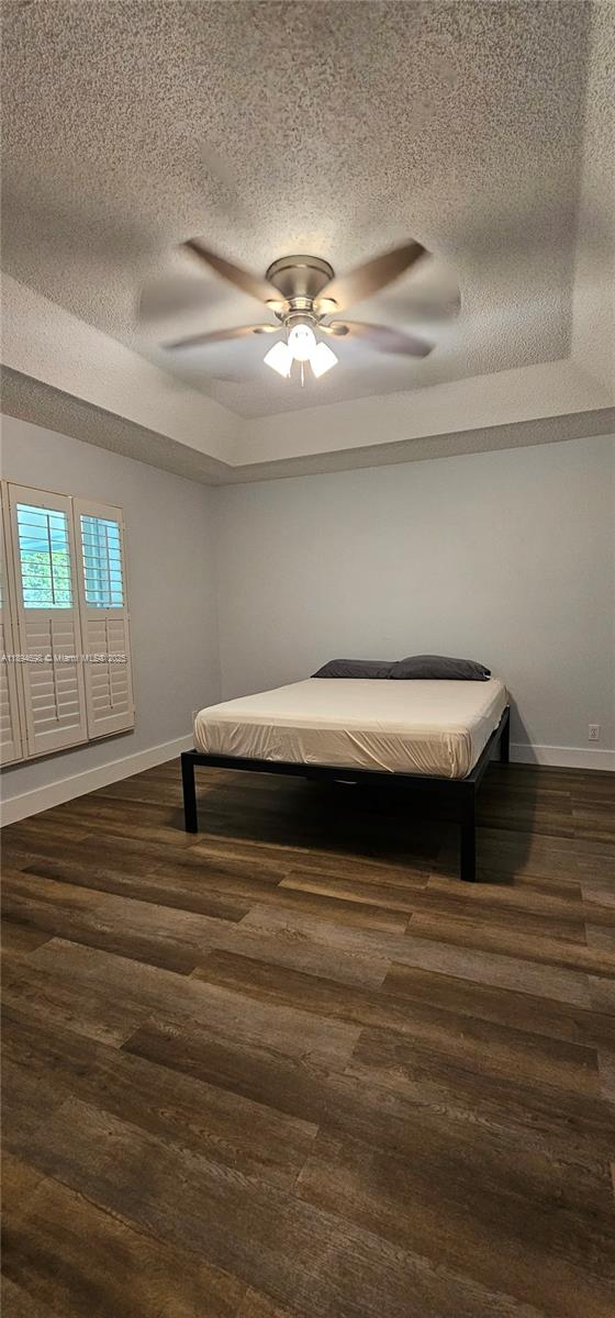 SAUSALITO PLACE - Residential