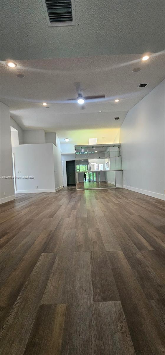 SAUSALITO PLACE - Residential