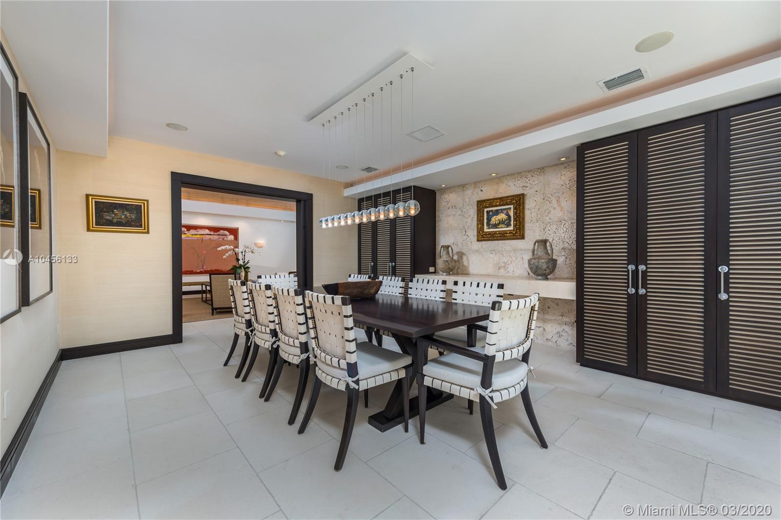 GOLDEN BEACH SEC C - Residential