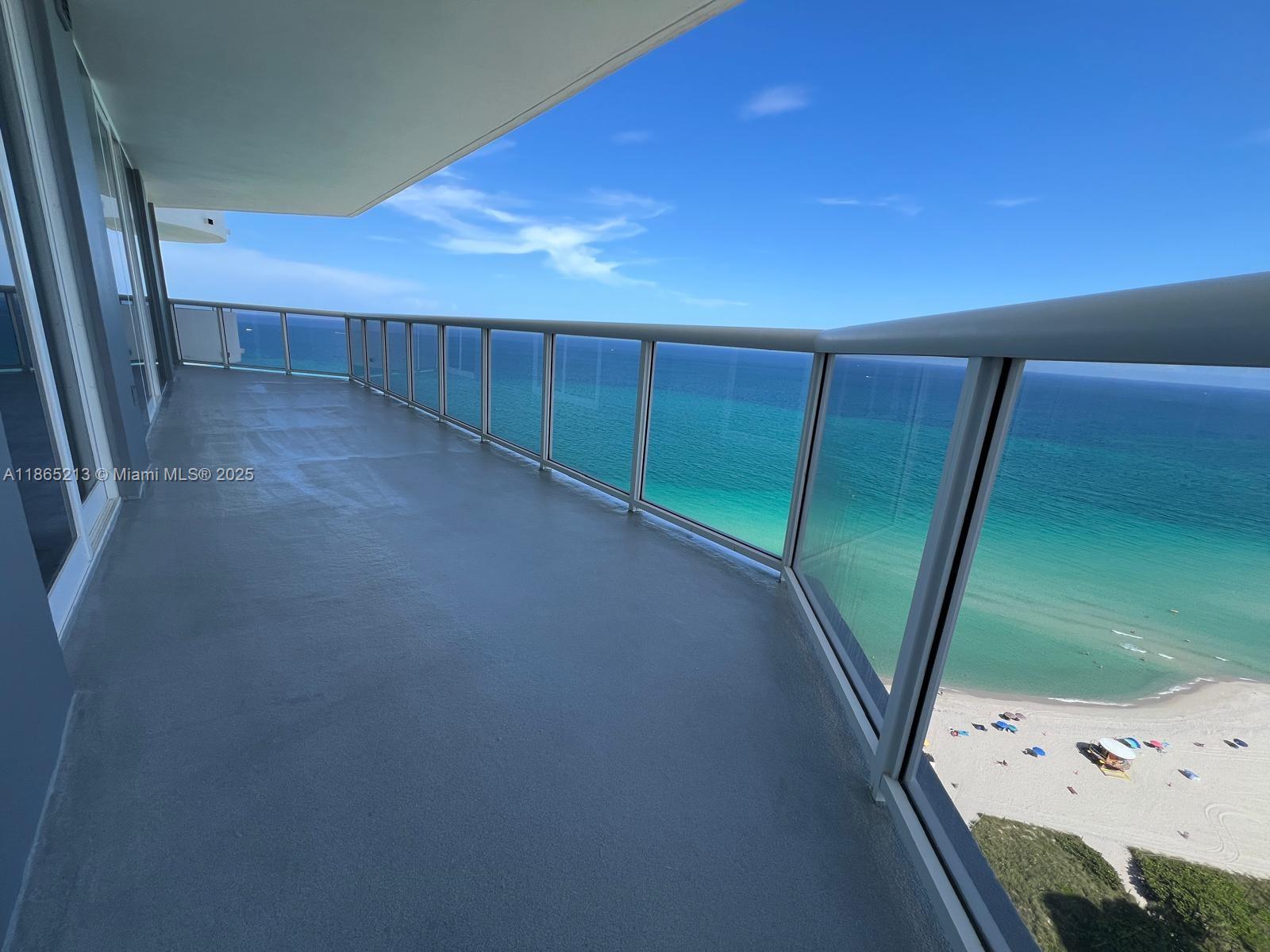 LA GORCE PALACE CONDO - Residential Lease