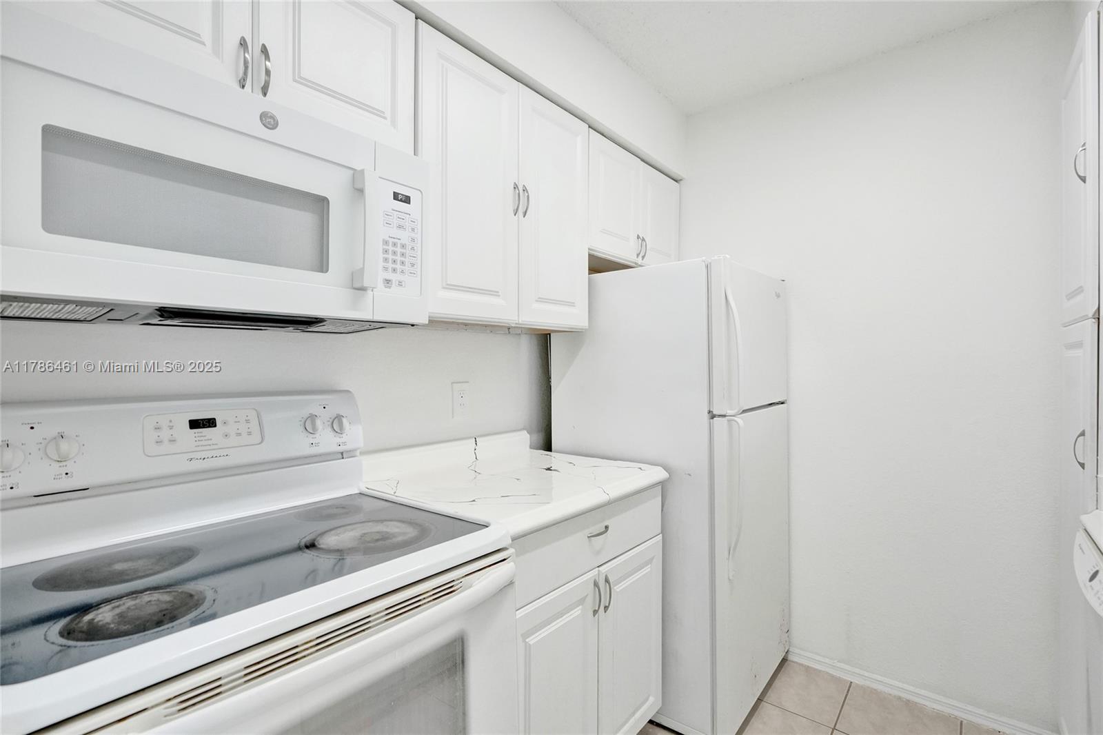 SUNDANCE AT DAVIE CONDO - Residential