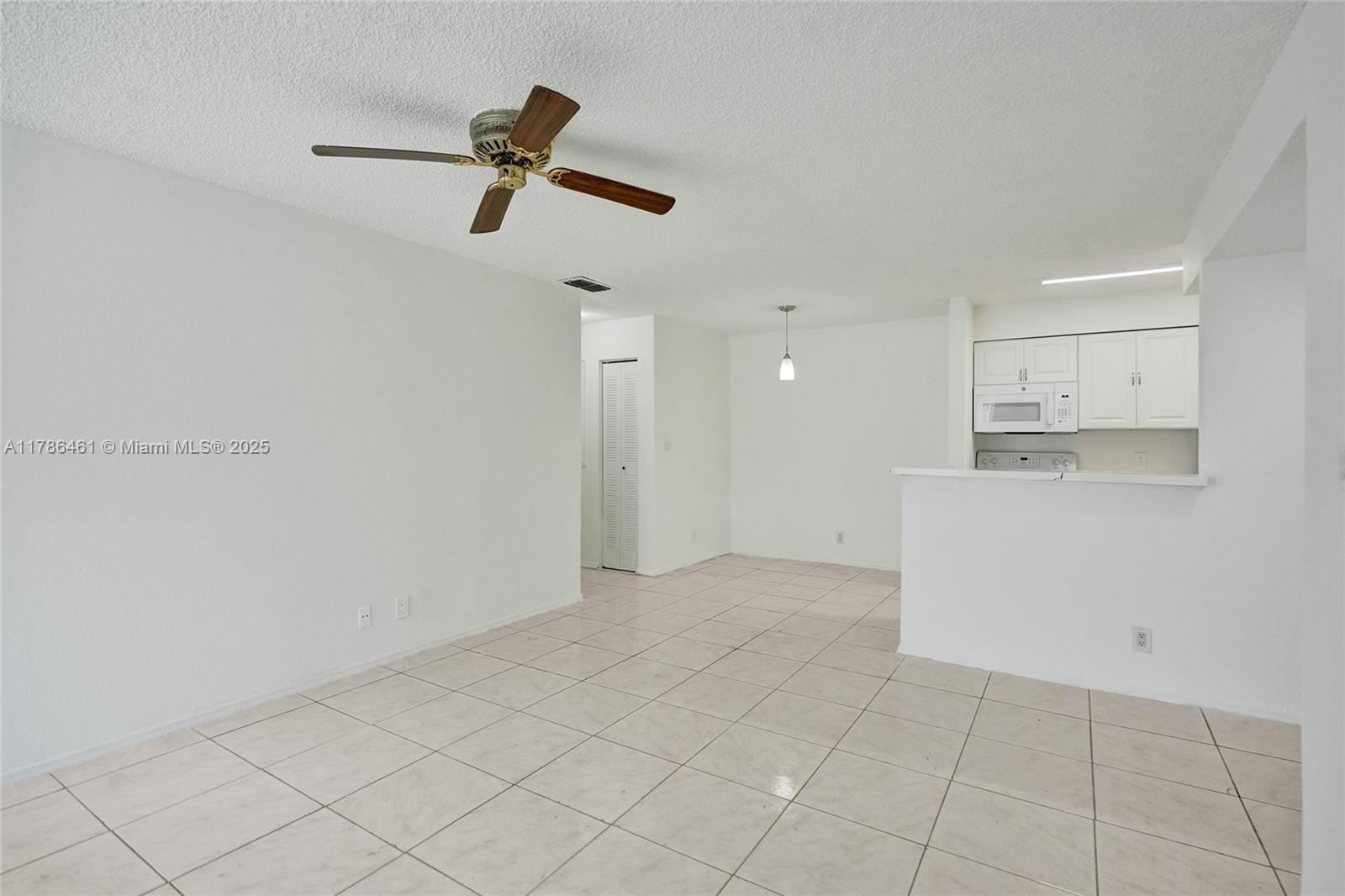 2866 S University Dr 5107