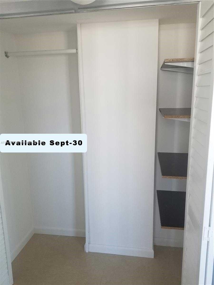 OCTAGON TOWERS I CONDO - Residential Lease