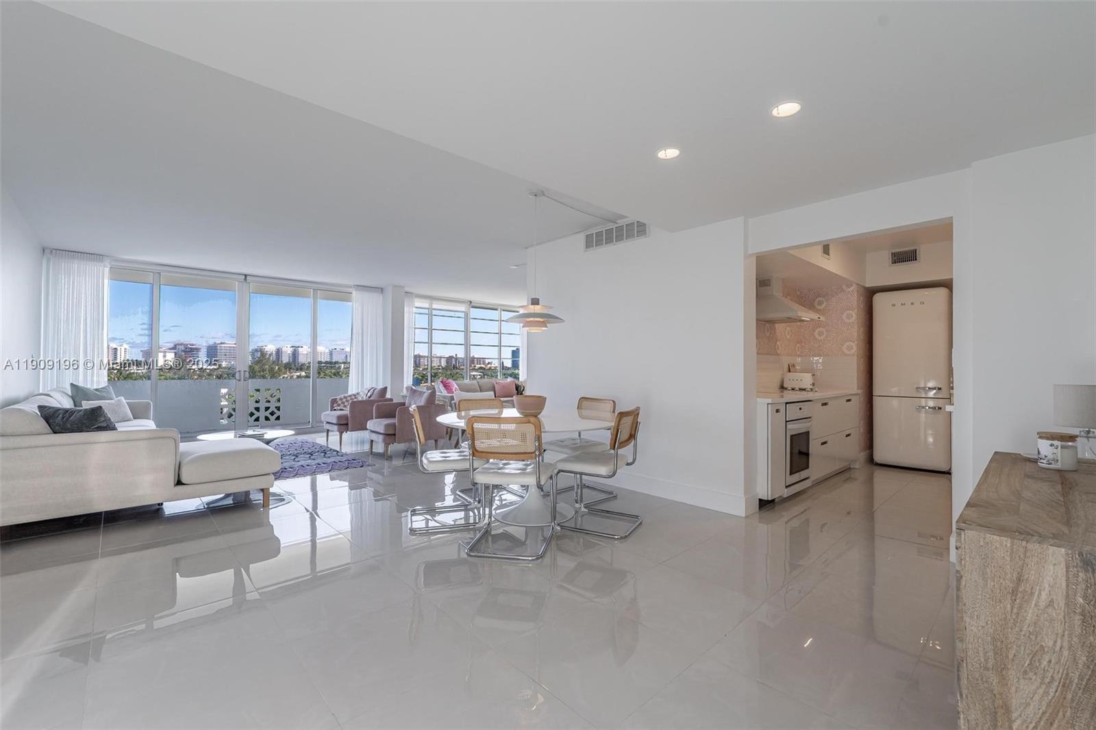 MEDITERRANEAN APARTMENTS - Residential Lease