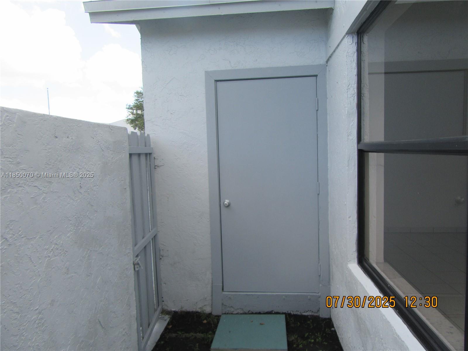 WESTWIND LAKES GARDEN HOM - Residential