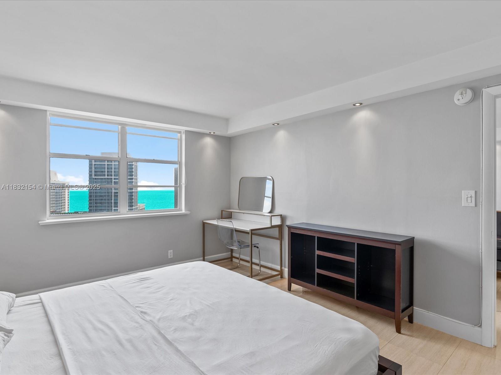 AQUASOL CONDO - Residential