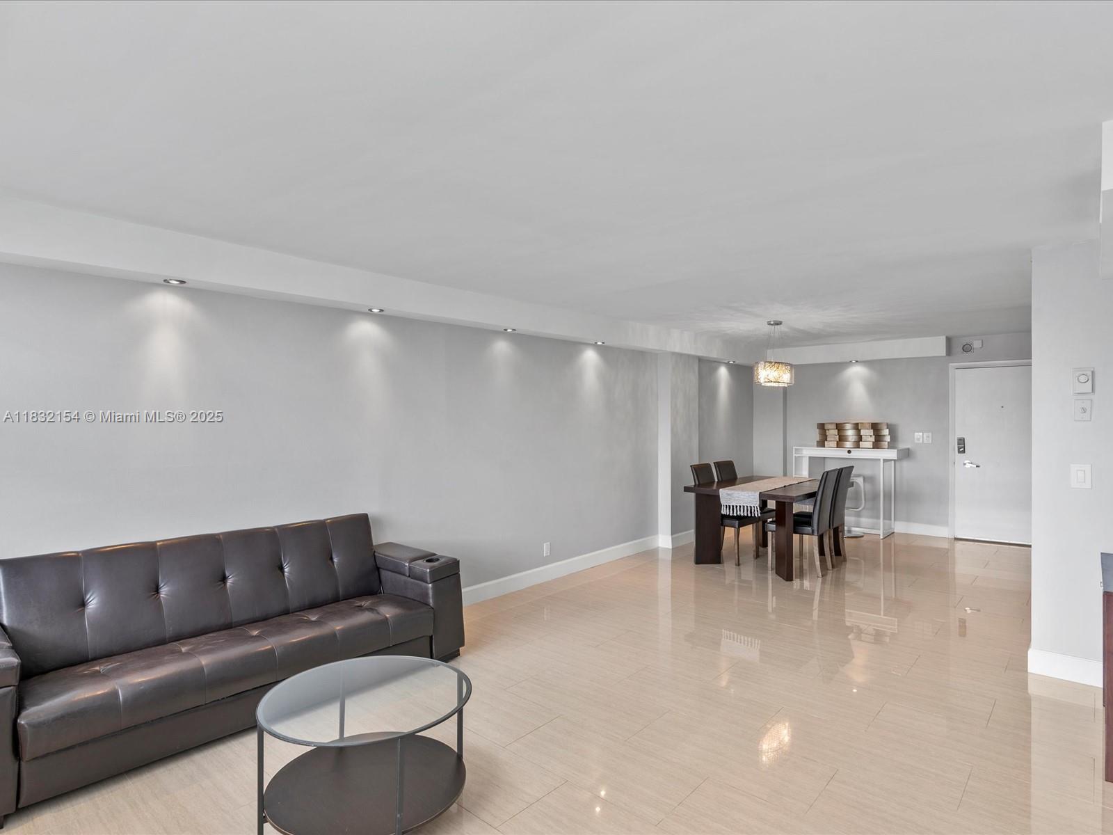 AQUASOL CONDO - Residential