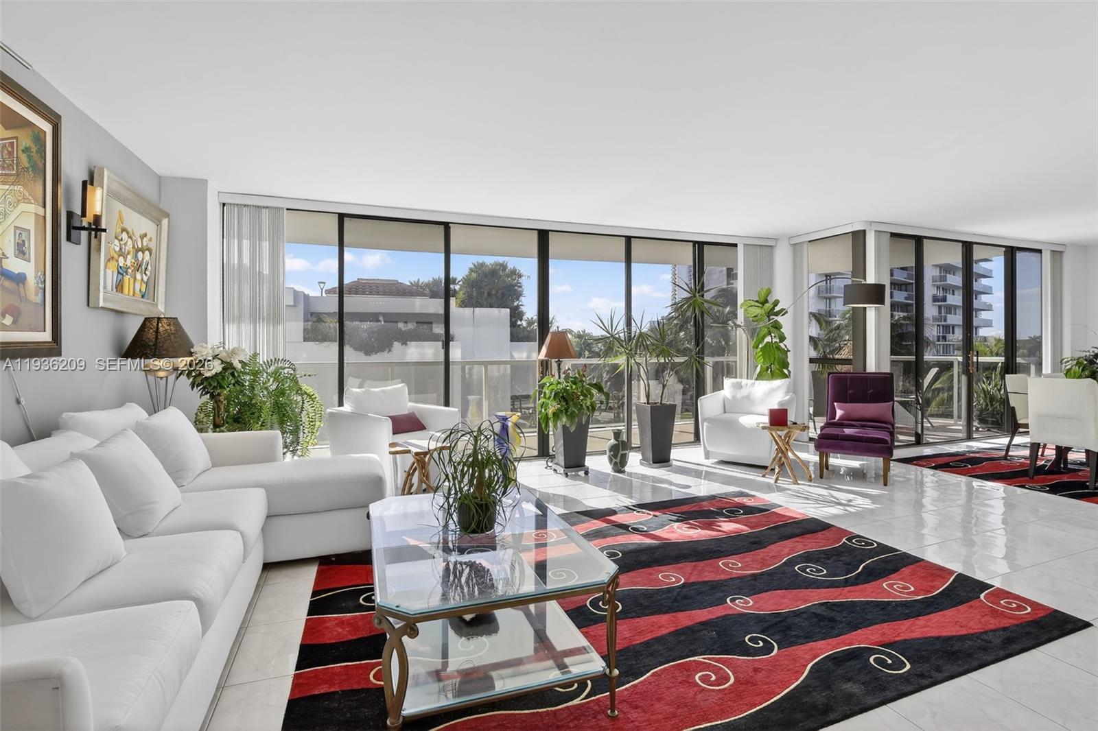 HAMPTONS WEST CONDO - Residential