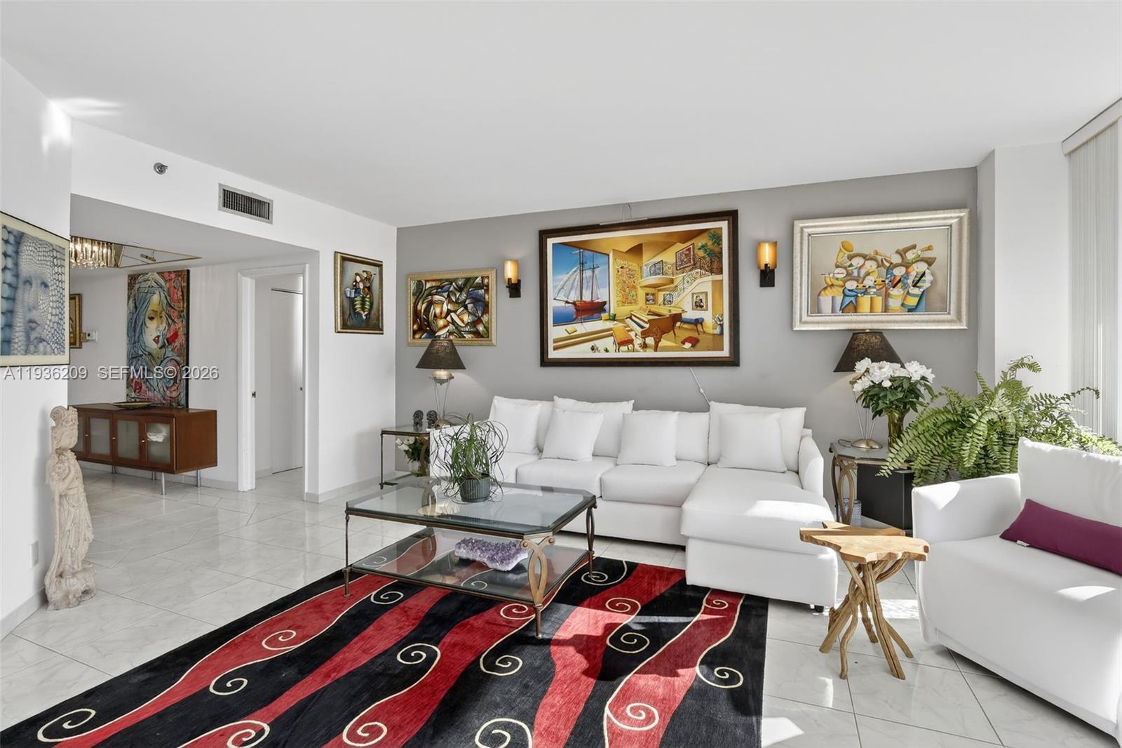 HAMPTONS WEST CONDO - Residential