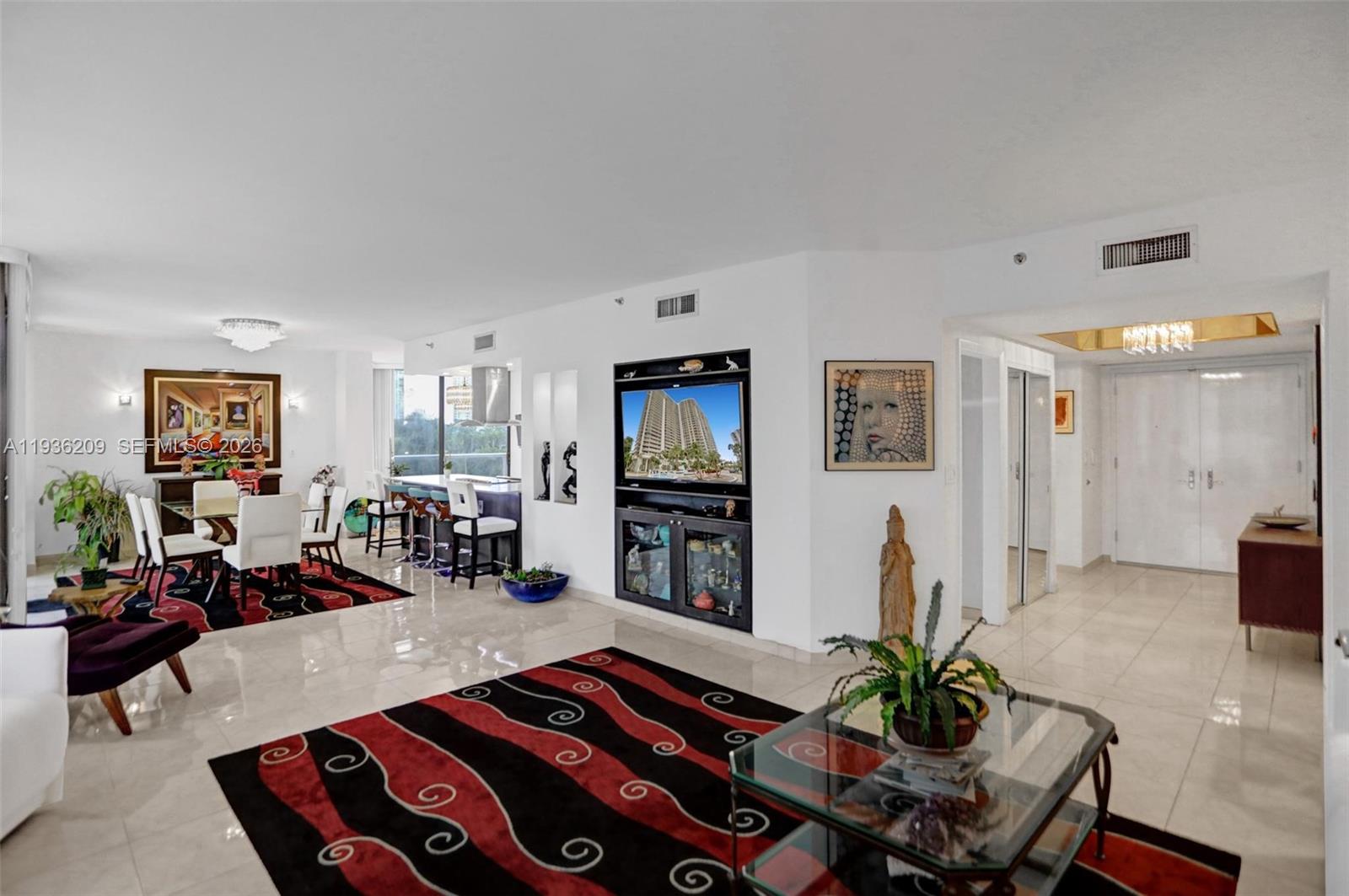 HAMPTONS WEST CONDO - Residential