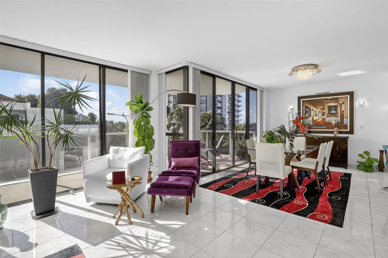 HAMPTONS WEST CONDO - Residential