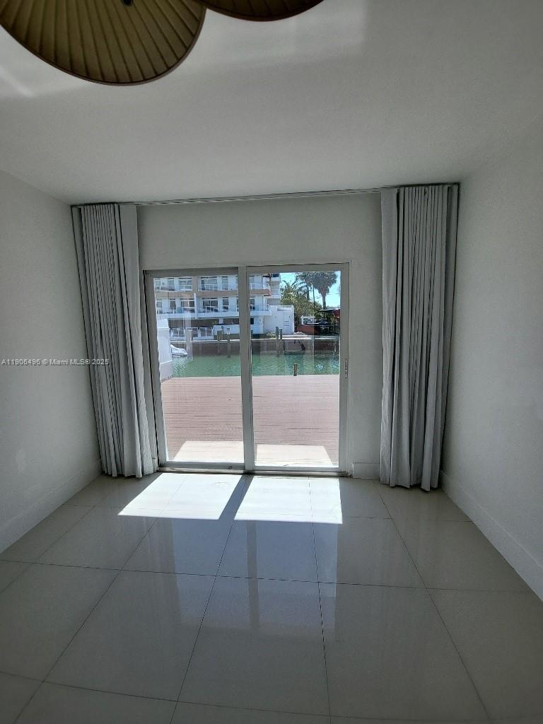 BISCAYNE BEACH RESUB - Residential Lease