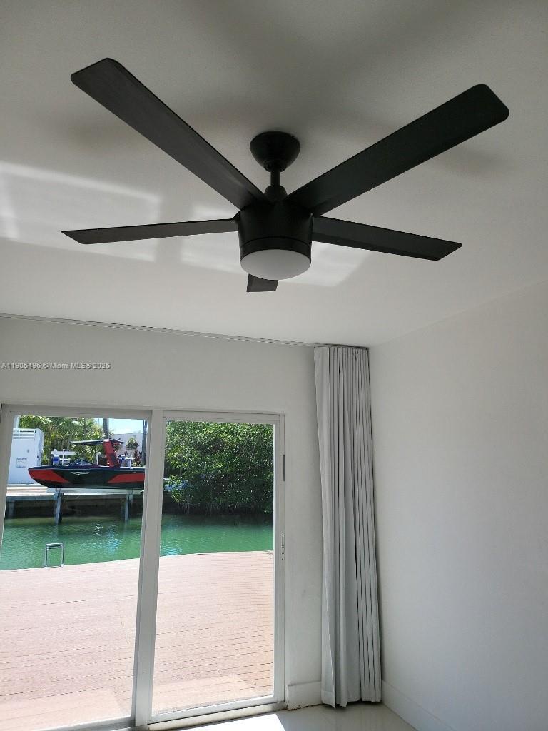 BISCAYNE BEACH RESUB - Residential Lease