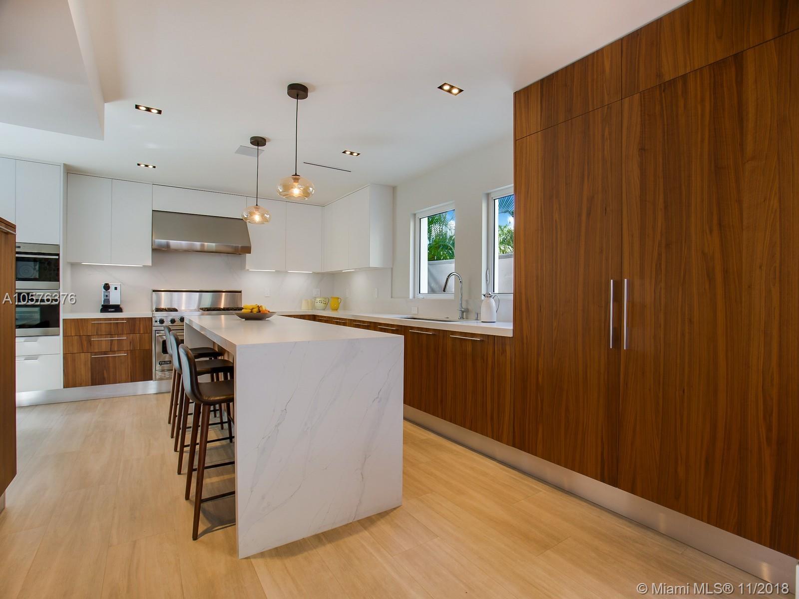 BEACH VIEW ADDN - Residential